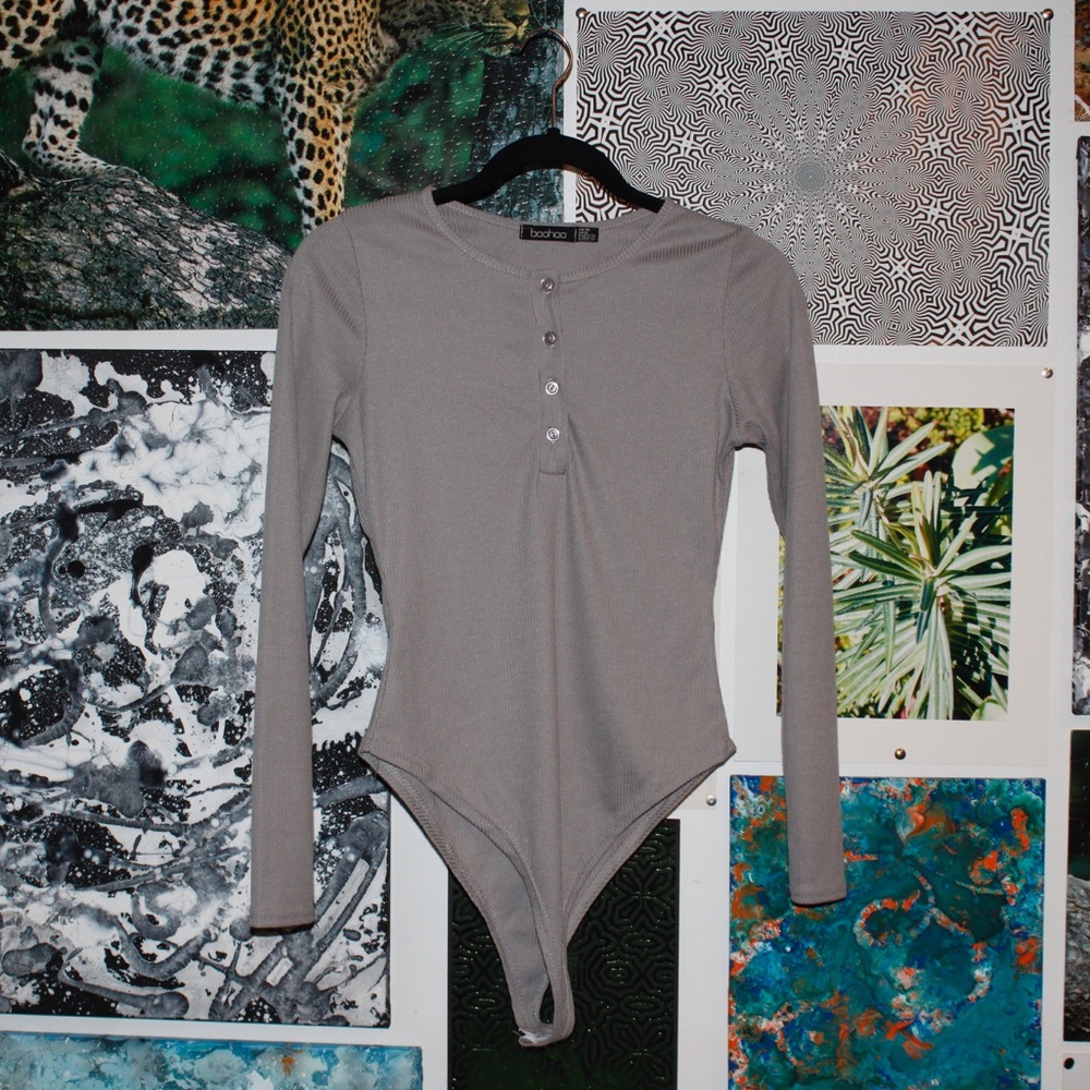 Grey BooHoo bodysuit